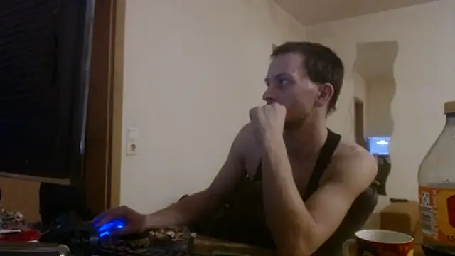 sexymann92 live sex cam