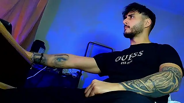 XanderCage99 live sex cam