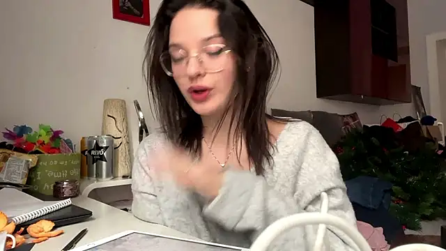 Leilla_Marusel's cam snapshot