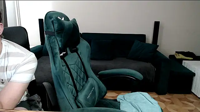 JoannaAndNeighbour's cam snapshot