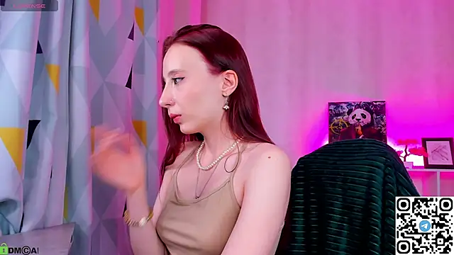 Lea_much's cam snapshot