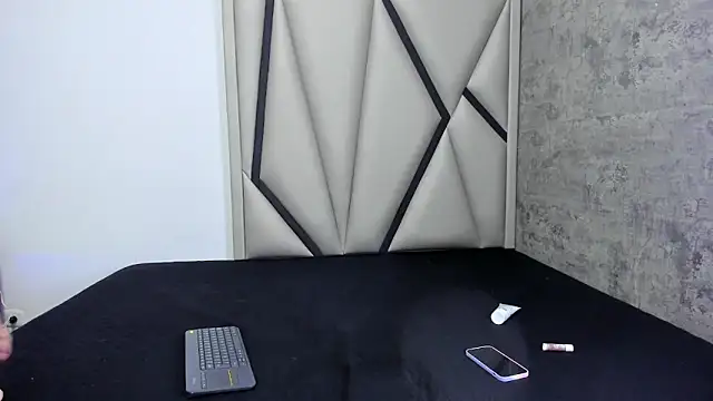 AyshelDoll1's cam snapshot