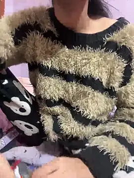 Sandhya_77's cam snapshot