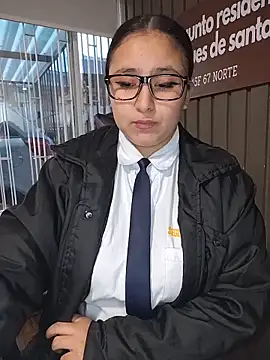 Cute_Penelope's cam snapshot