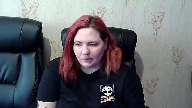 HollyXXXEva's cam snapshot