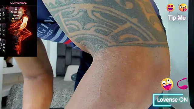 MattRodriguez9 live sex cam