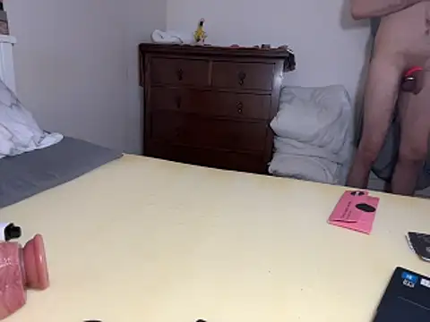 VersGuy24 live sex cam