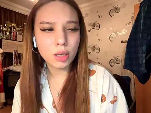 Mia_Brurherts's cam snapshot