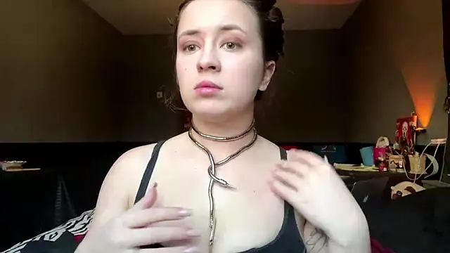 LimbAlice's cam snapshot