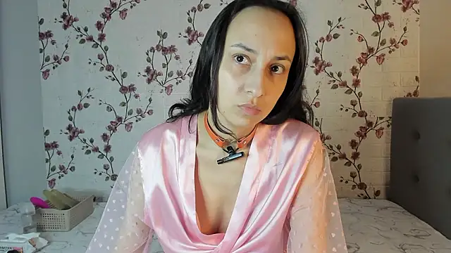 Alisagold90's cam snapshot