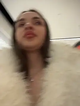 KristiRich live sex cam