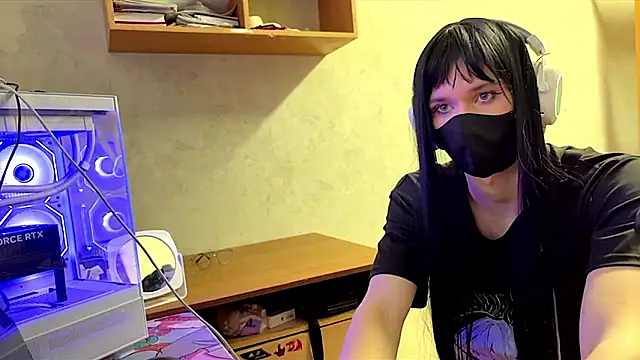 Akim_exe_UwU_femboy live sex cam