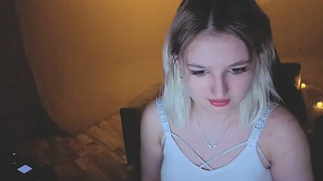 grase_neon's cam snapshot