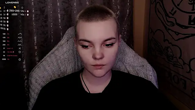 KrisNeal's cam snapshot