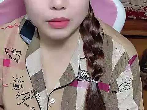 Sunna104 live sex cam