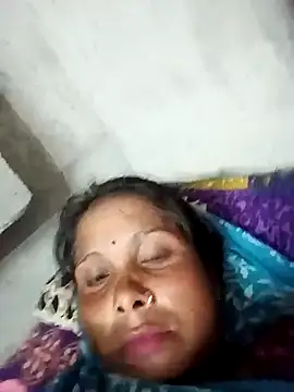 Shreya_pandit's cam snapshot