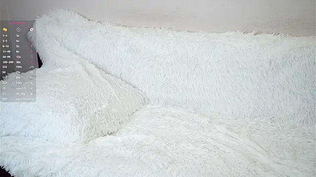 LoraLynn's cam snapshot