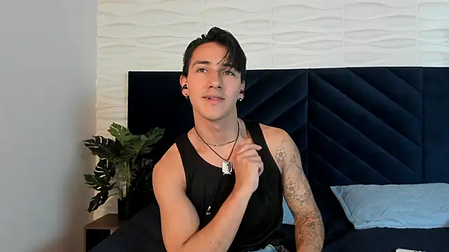 Andy_Joy_'s cam snapshot