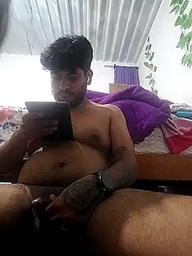 Yus_and_Isma's cam snapshot