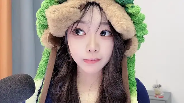 smalldaisy live sex cam