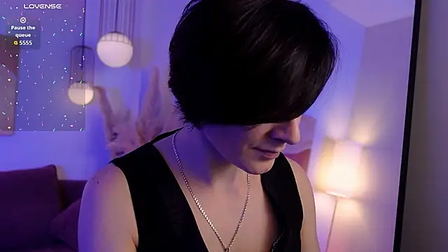 LorenDaze live sex cam