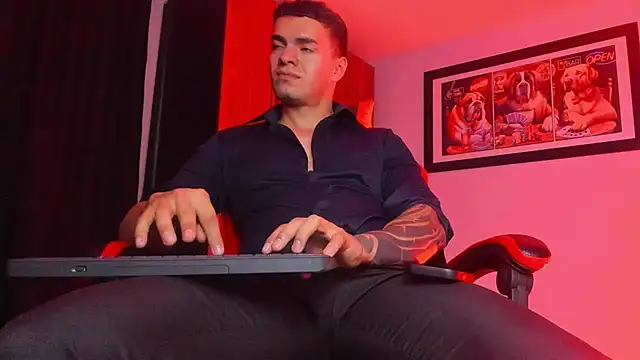 ALPHA_DOMINUS_ live sex cam