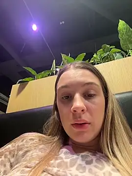 SashaCatt's cam snapshot