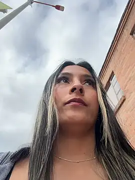 Cami_Leon2 live sex cam