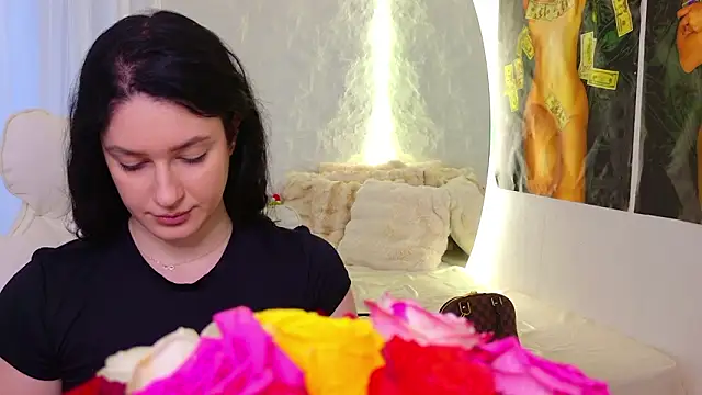 moniqque's cam snapshot