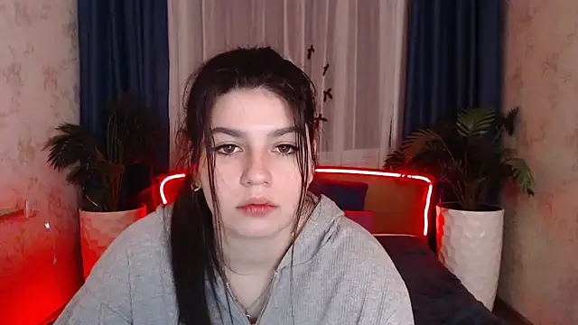 KisaModel live sex cam