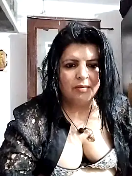 Jann_Riya333 live sex cam