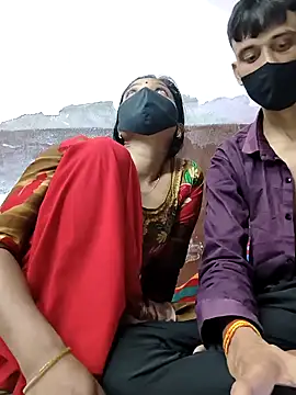 couplegk71 live sex cam