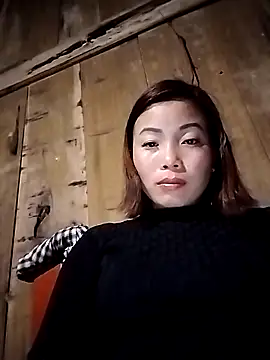 Ella-aa live sex cam