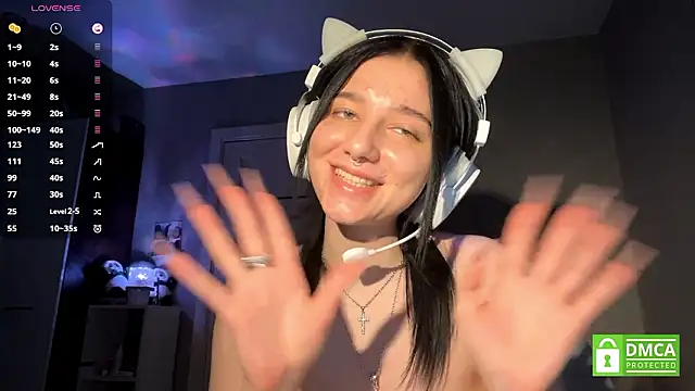 TomiRodenberg live sex cam