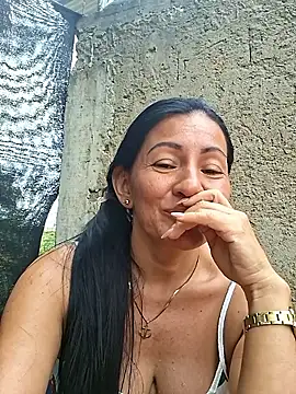 maturexxxnaughty live sex cam