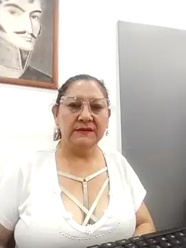 JULIETA_21-'s cam snapshot