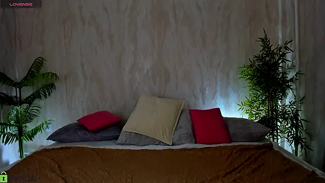 Stacy_River's cam snapshot