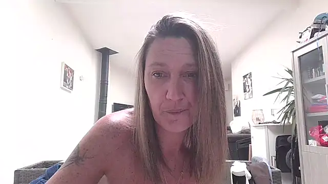 SophieTentation's cam snapshot