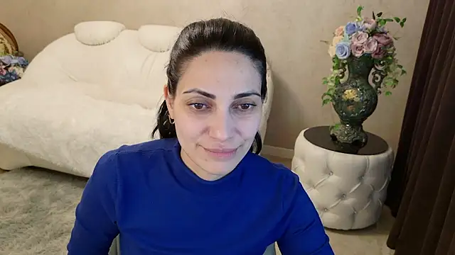 LovelyBeatrice's cam snapshot