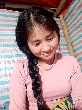 Him_MountainGirl live sex cam