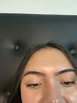 valepradaoficial live sex cam