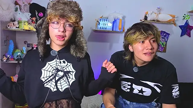 Apolo_Ushi live sex cam