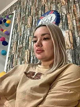 Sextazy live sex cam