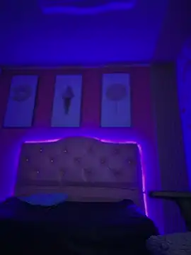 Sasha-18's cam snapshot