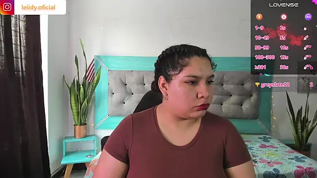 megannn-diamonts's cam snapshot