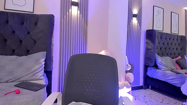 SARHA_ANTONELLI's cam snapshot