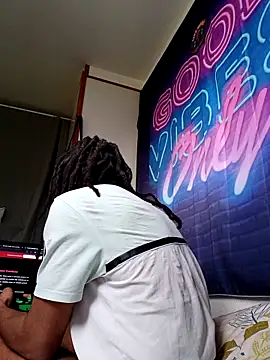 Mikaaa97 live sex cam