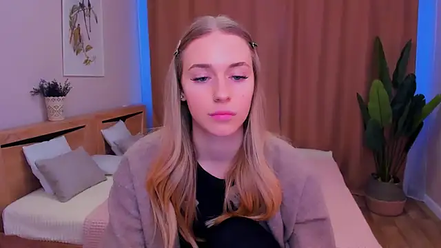 sassy_cutie live sex cam