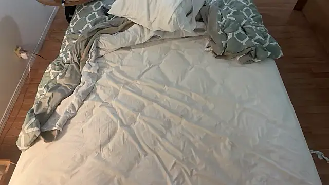 KandiK37 live sex cam