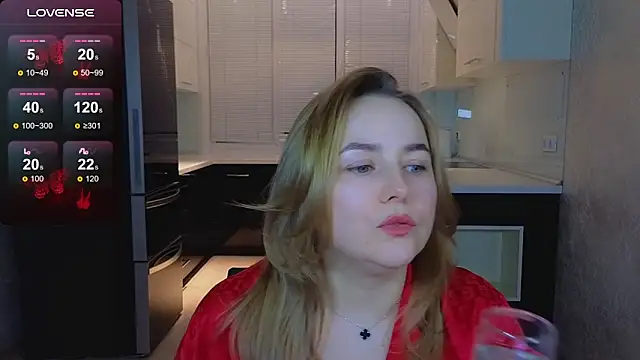 Mira_Mermayd live sex cam